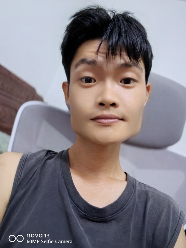 小林的第二张照片--保亭王婆说媒